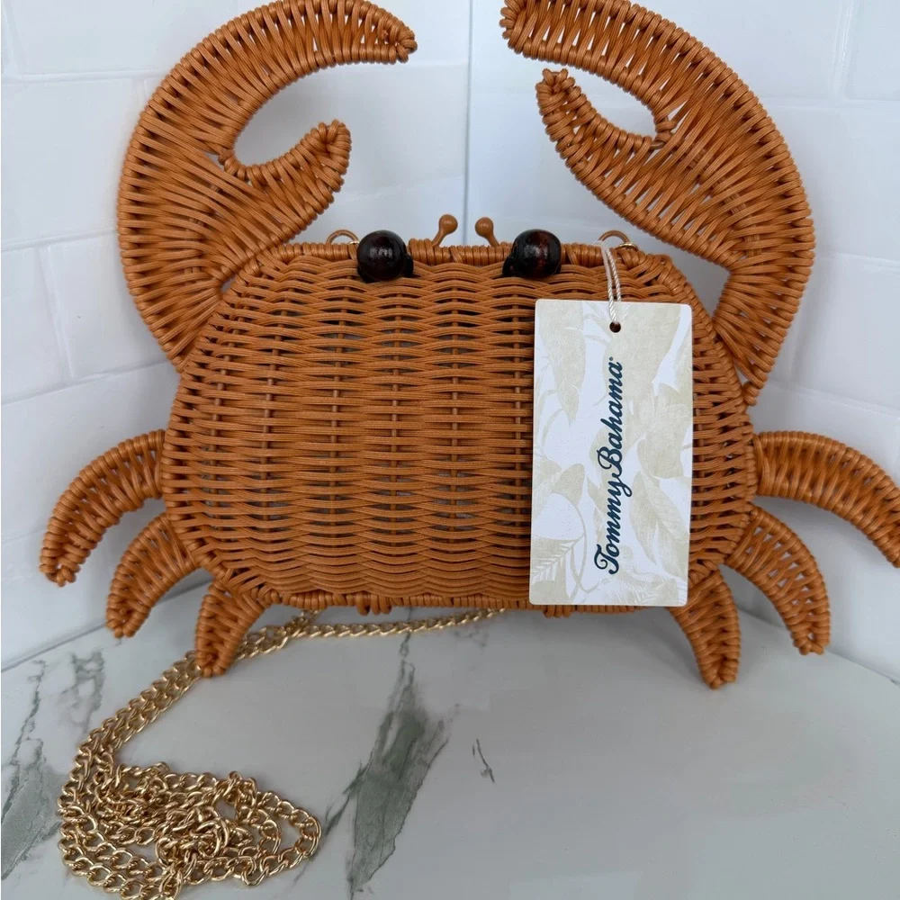 Tommy Bahama Tan Wicker Crab Purse - Picture 1 of 8